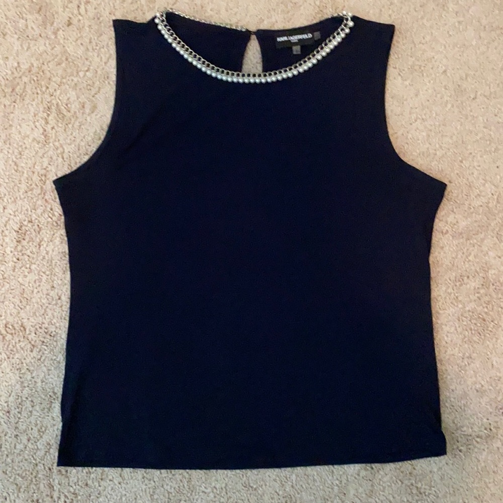 Navy blue pearl shell